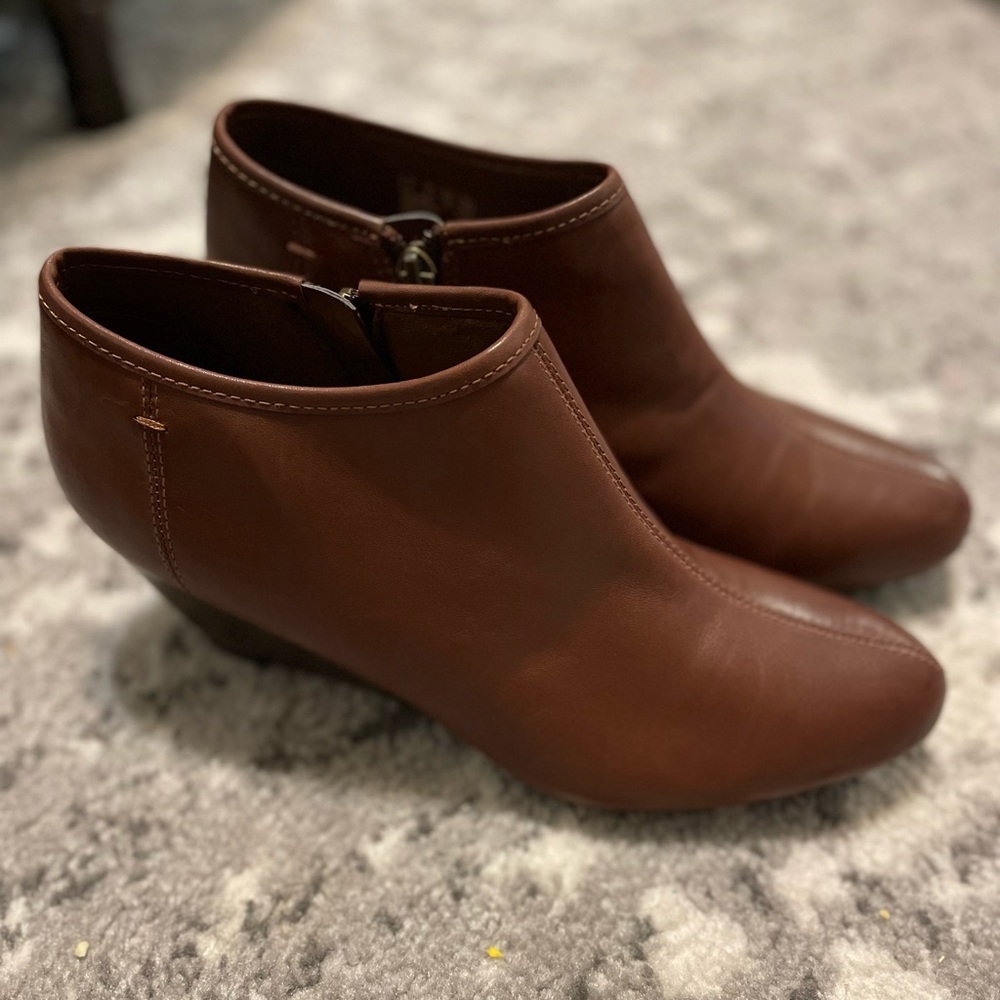 Clarks leather booties